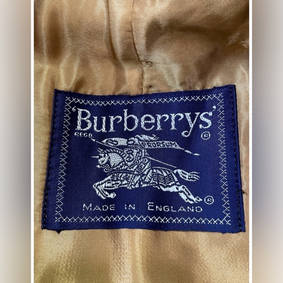 Vintage Burberry’s Trench Coat w/ Wool Lining - Size 6 Long - Picture 7 of 16